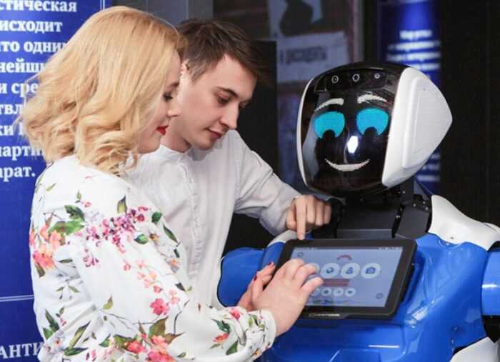 Роботы и дроны смогут заменить экскурсоводов